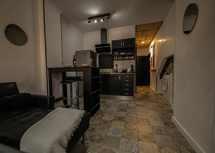 Balcón Soleado De Apartamento *