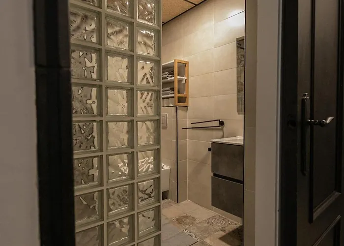 Balcón Soleado De *